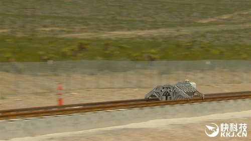 640km/h!超级高铁震撼首测:百公里1.1秒