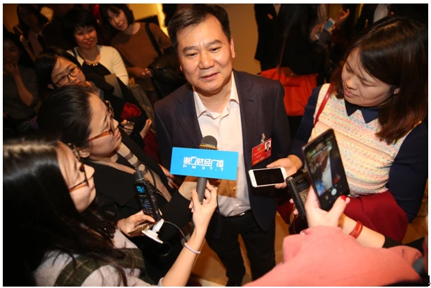 两会热议 张近东谈创新就是“剩者为王”