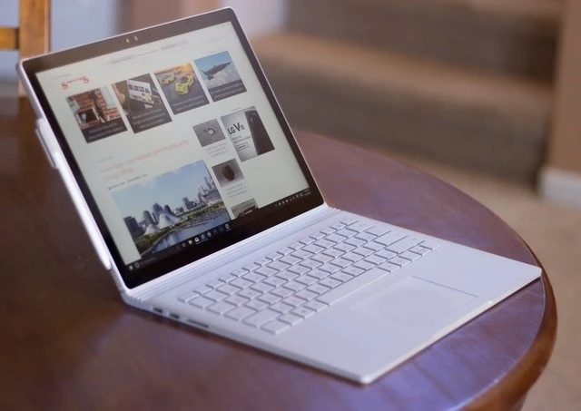 微软Surface Book 2悲剧？因设计问题延期
