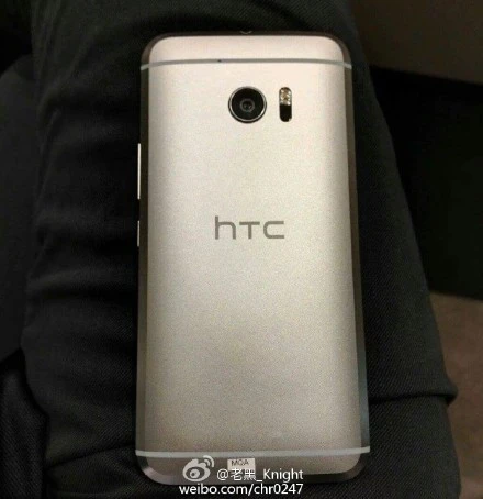 HTC 10真机照流出:双版本 取消多下巴