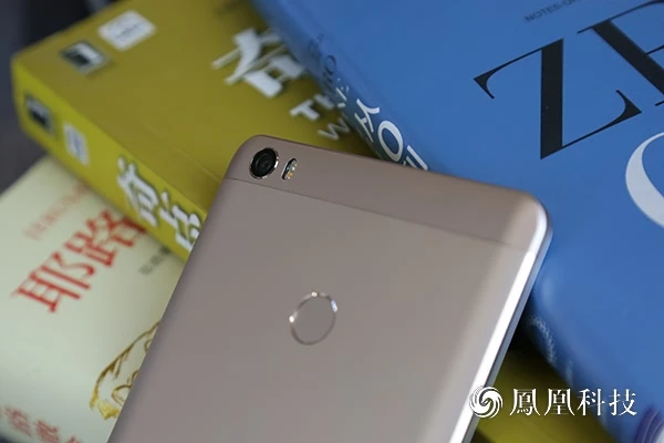 小米Max评测：续航足够Max的“轻”旗舰