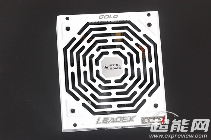 更新短身板设计，振华Leadex Gold 650全模组电源开箱 