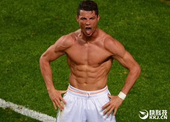 对飙华为梅西：nubia新代言人就是C罗！