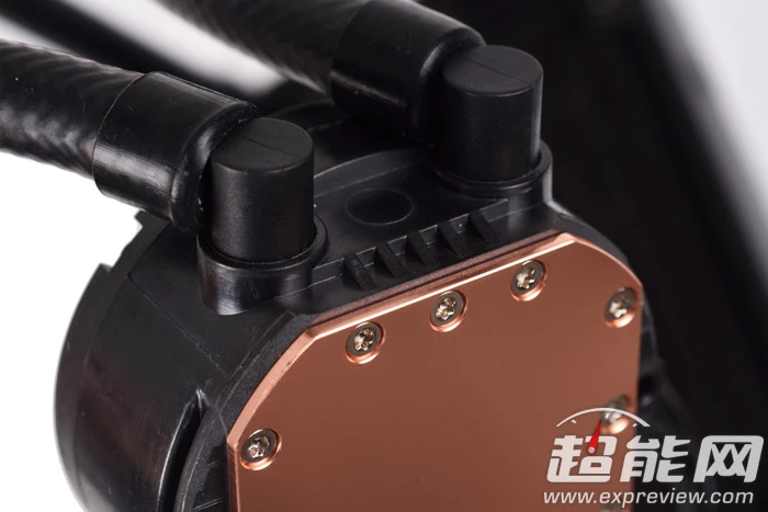 一次满足你两个愿望，ID-Cooling Hunter Duet一体式水冷评测 