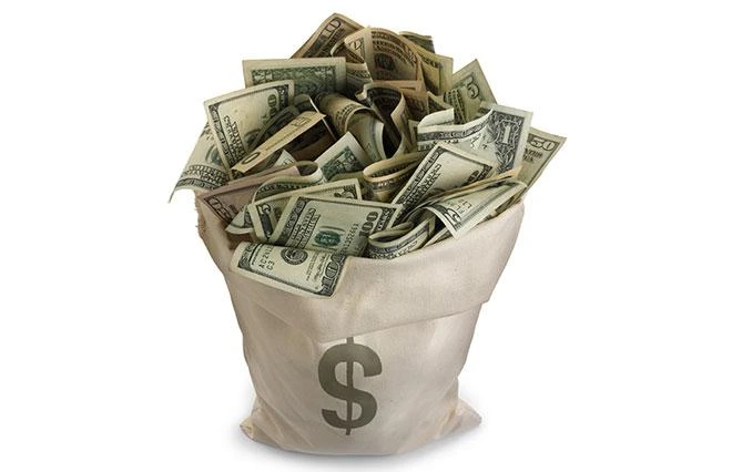 苹果今年或将股票回购扩大500亿美元 派息提高10%