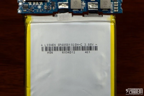 小米10000mAh移动电源高配版开箱与拆解